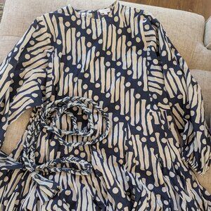 Rhode Ella Dress Blue Navy and White Sz XS NWOT